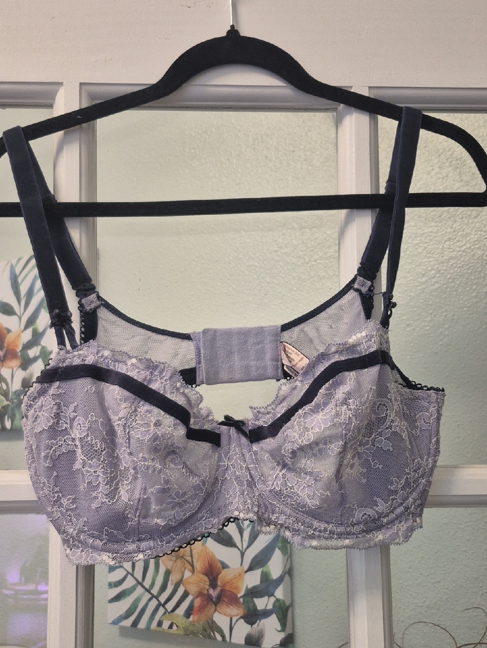 Victoria's Secret Lavender Lace Balconette Bra with Navy Trim